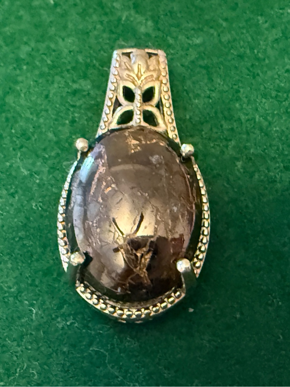 CU Silvertone Black Stone Pendant Necklace